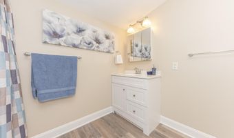 1215 Prescott Ave, Ann Arbor, MI 48103