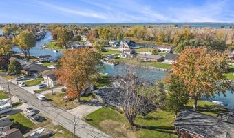 7284 Cardinal, Algonac, MI 48001