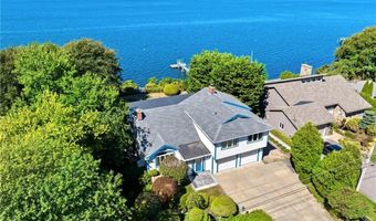 161 Seaside Dr, Jamestown, RI 02835