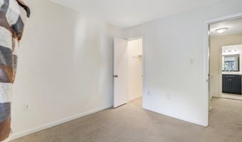 4923 CASIMIR St, Annandale, VA 22003