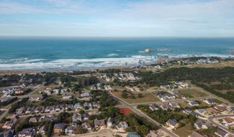 2847 SPINNAKER Dr SW, Bandon, OR 97411