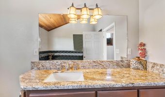 25130 Aoudad Dr, Anderson, CA 96007