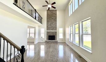 1145 Mackenzie Dr, Antioch, IL 60002