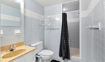 210 Coolidge Ave, Absecon, NJ 08201