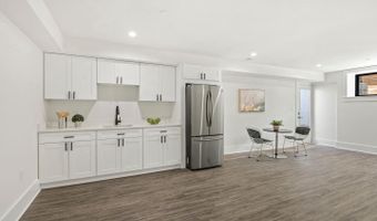 5805 MASSACHUSETTS Ave, Bethesda, MD 20816