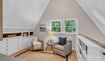 7608 Zermatt Ln, Charlotte, NC 28226
