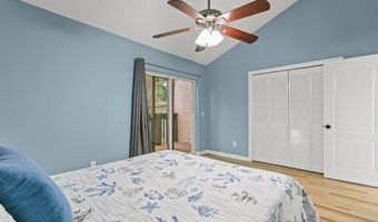 2133 SEMINOLE Rd 4, Atlantic Beach, FL 32233