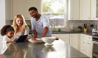 7 Watts Ave, Barnegat, NJ 08005