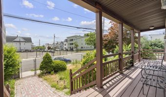 485 Hallett St, Bridgeport, CT 06608