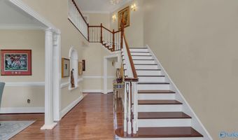 1023 E Main St, Albertville, AL 35951