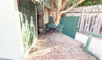2174 Beachwood, Los Angeles, CA 90068