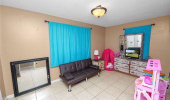 517 TANGLEWOOD Dr, Auburndale, FL 33823