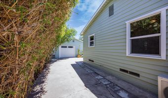 7521 Sturgess Ave, La Mesa, CA 91941