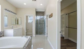 10464 Calico Pines Ave, Las Vegas, NV 89135