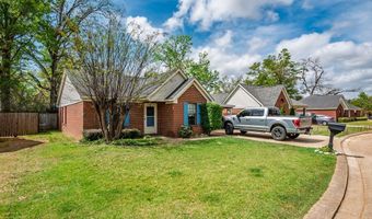 108 Dabney St, Batesville, MS 38606