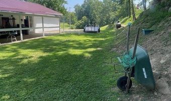 268 Doss Hill Rd, Barboursville, WV 25504
