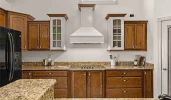 221 19th St SW, Altoona, IA 50009