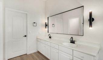 925 W SAN MARCOS Dr, Chandler, AZ 85225