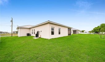2847 NW 3rd Pl, Cape Coral, FL 33993