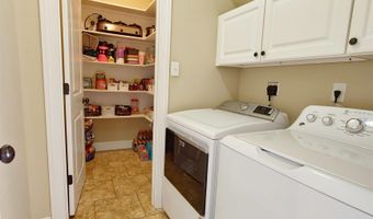 138 COLTON Rdg, Atoka, TN 38004