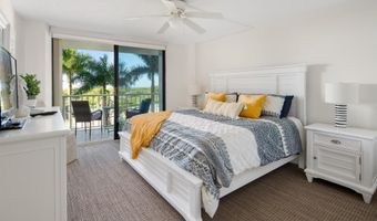 380 SEAVIEW Ct 301, Marco Island, FL 34145