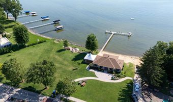 151 Lakewood Blvd, Madison, WI 53704