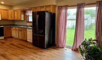 108 Pearl St, Atlantic, IA 50022
