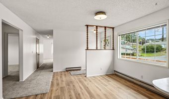 749 1ST St, Brookings, OR 97415
