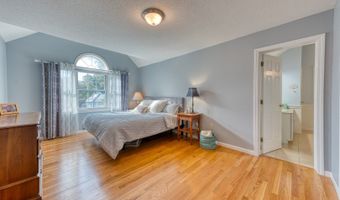 34 Hanover Farms Rd, Bolton, CT 06043