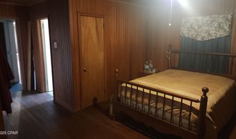 2363 Park Ave, Alford, FL 32420