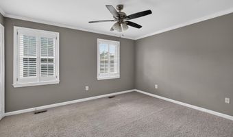 3334 2ND St S, Arlington, VA 22204