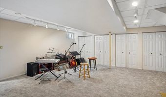 726 HILLCREST Dr, Annapolis, MD 21409