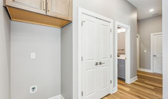 421 E Lexington Ln, Andover, KS 67002