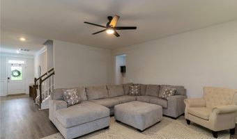 552 Watauga Ln, Aberdeen, NC 28315