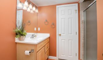 2150 Rose Meadow Ln, Anderson Twp., OH 45230