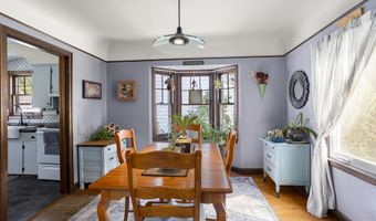 1725 N DIVISION St, Appleton, WI 54911