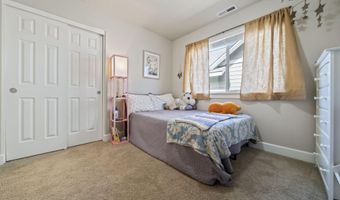 3523 NE Crystal Springs Dr, Bend, OR 97701