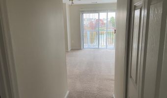 20590 CORNSTALK Ter #302, Ashburn, VA 20147