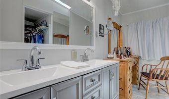 531 Persimmon Dr, Barefoot Bay, FL 32976