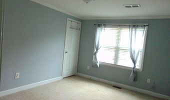 267 6th St, Aurora, NC 27806