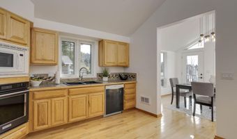 126 N Ocean Ave, Rockaway Beach, OR 97136