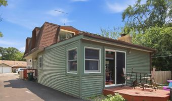 42680 N Lake Dr, Antioch, IL 60002