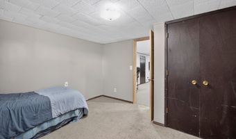 230 NW Arlan Dr, Ankeny, IA 50023