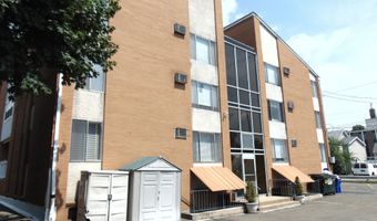 87 Meadow St, Bristol, CT 06010