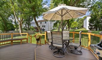 410 BRIARWOOD Ln, Algonquin, IL 60102