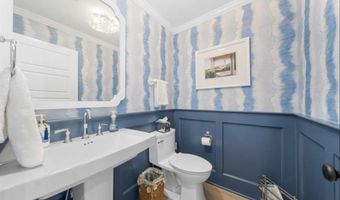 174 23rd St, Avalon, NJ 08202