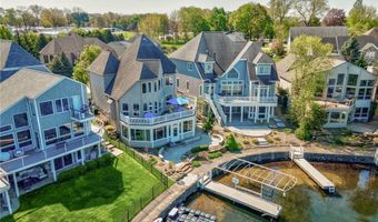 3836 Heron Watch Dr, Akron, OH 44319