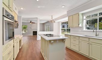 2202 LAKE MARION Dr, Apopka, FL 32712