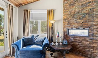 9267 7R Bar Rd, Angels Camp, CA 95222