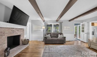 140 Raintree Rd, Advance, NC 27006